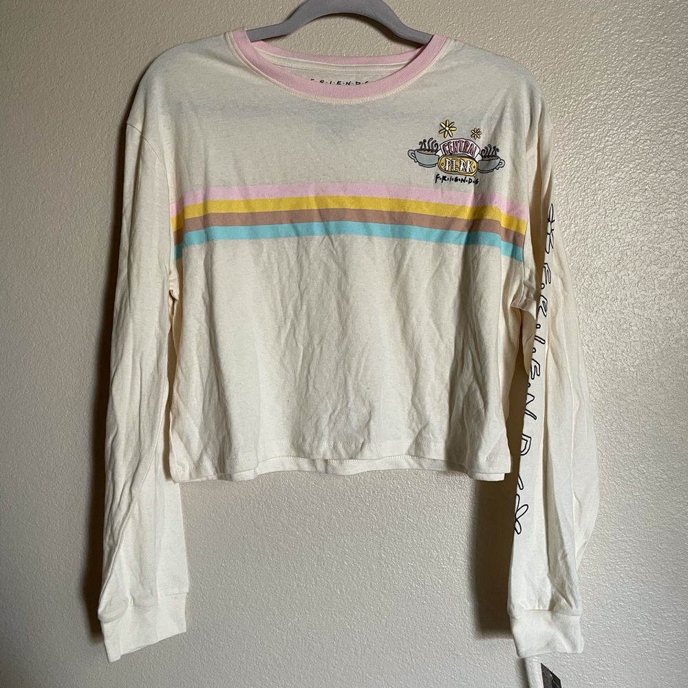 NWT “Friends” Long-sleeve Crop Top M